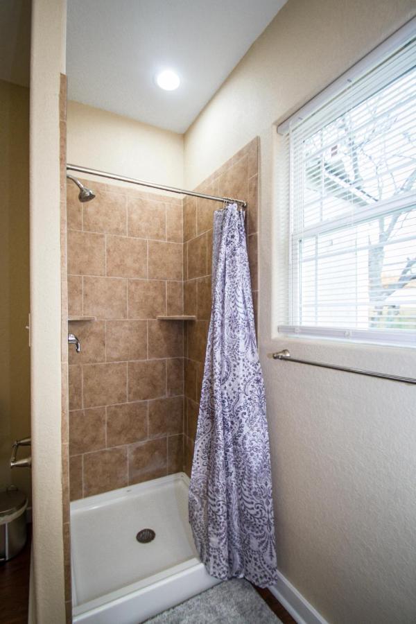 Hackberry St #A Renovated 2Br/2Ba Near Downtown Apartman San Antonio Kültér fotó